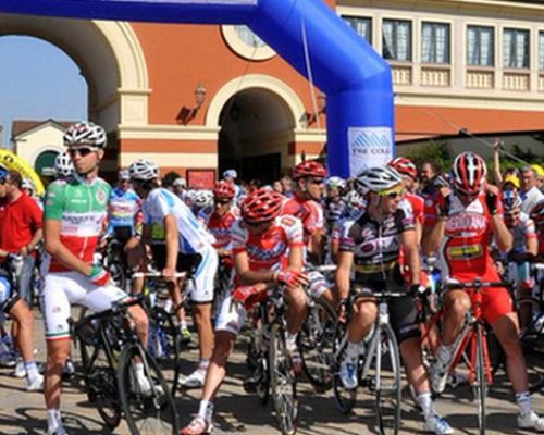 79° Giro dell'Appennino, il raduno di partenza torna al Serravalle Outlet