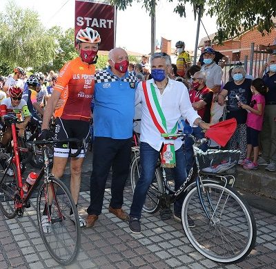 Una divisa per l'Unione Sportiva Pontedecimo 1907 COME NON L'AVETE MAI VISTA!